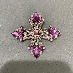 Beautiful purple broach, never worn, well set